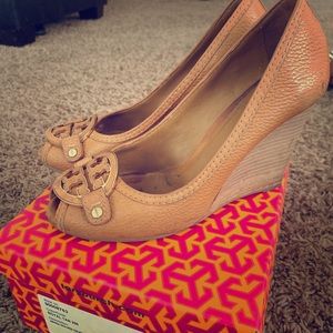Tory Burch wedges! Size 7